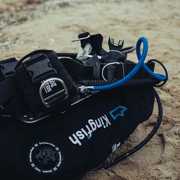 Enkelte dele: Finner, Støvler m.n