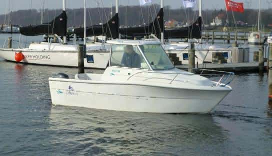 Ocean 550 HT M / Yamaha F40