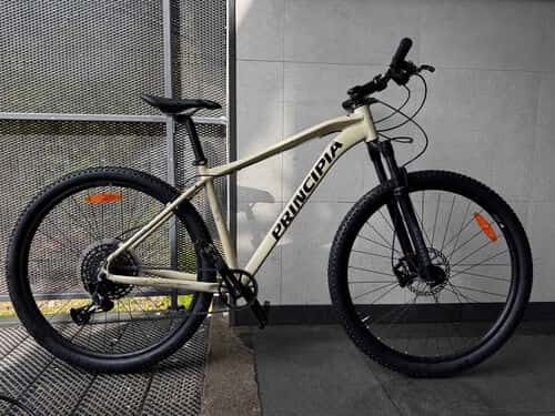 Midrange Mountain Bike