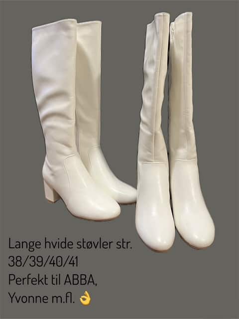 Lange hvide støvler