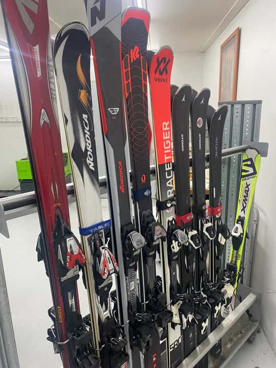 Ski