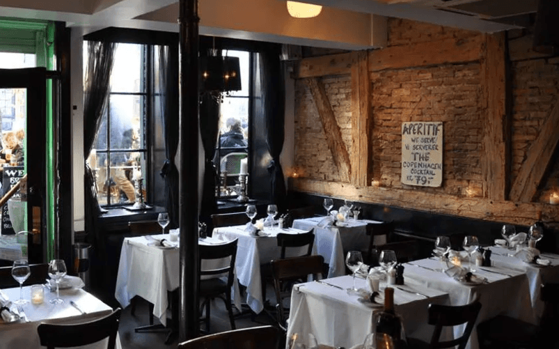 Heering Restaurant & Bistro