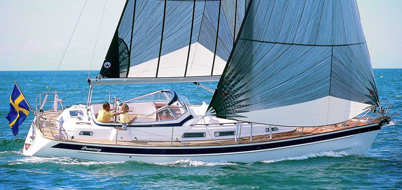 Hallberg-Rassy 37