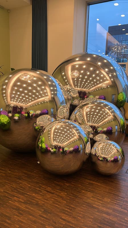 Big Shiny Ball, sølv/ silver, 60cm - 240cm