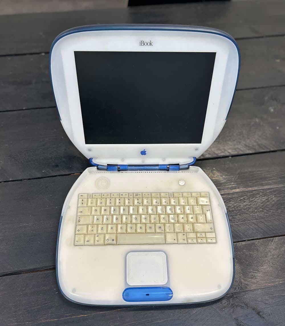Apple iBook