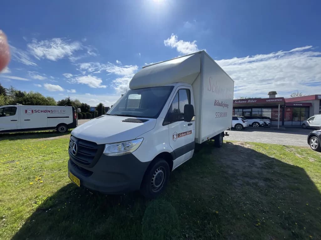 Mercedes Benz Sprinter 317