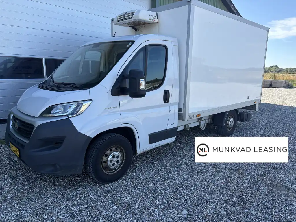 Fiat DUCATO alukasse med lift