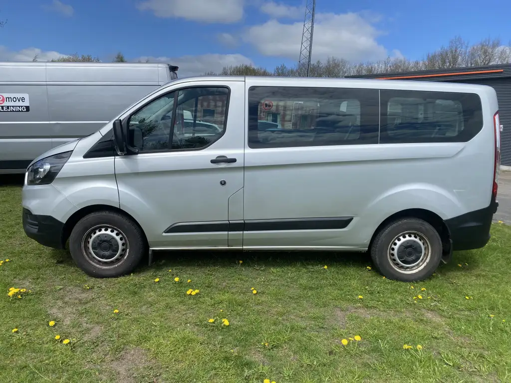Ford transit costum bus