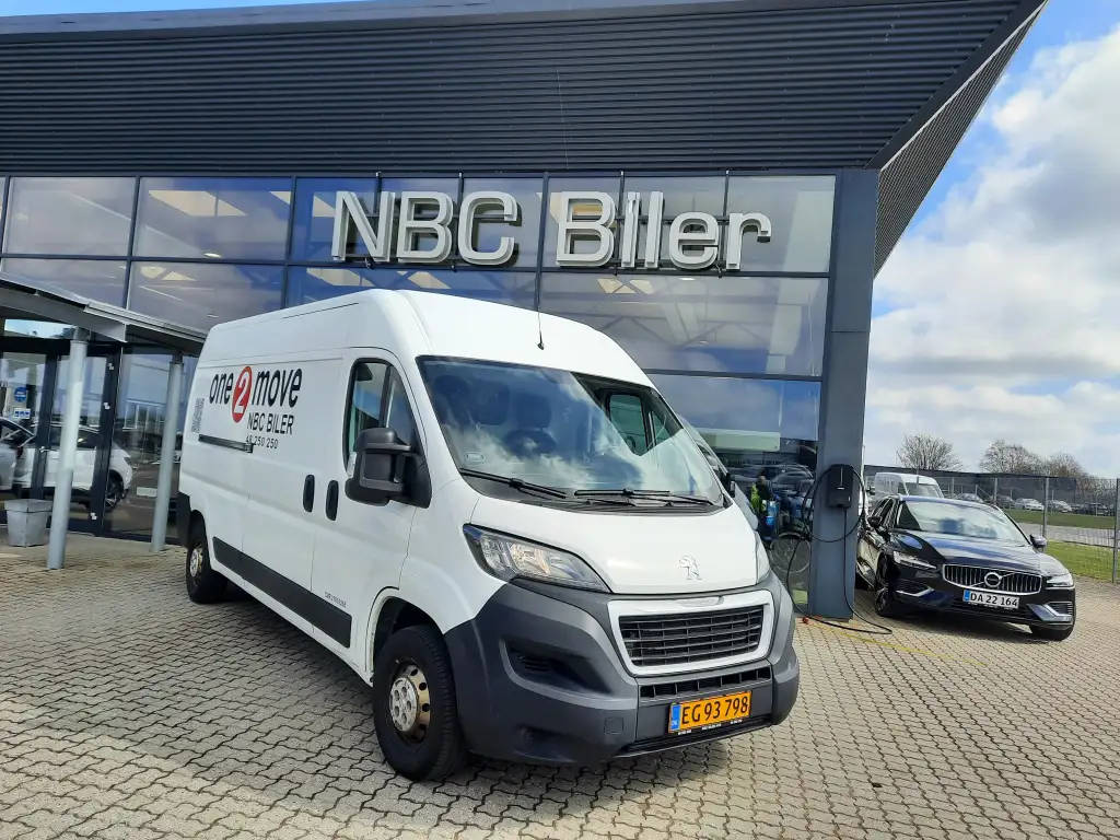 Peugeot Boxer Van 2.2 Bluehdi 140 Hk L3h2